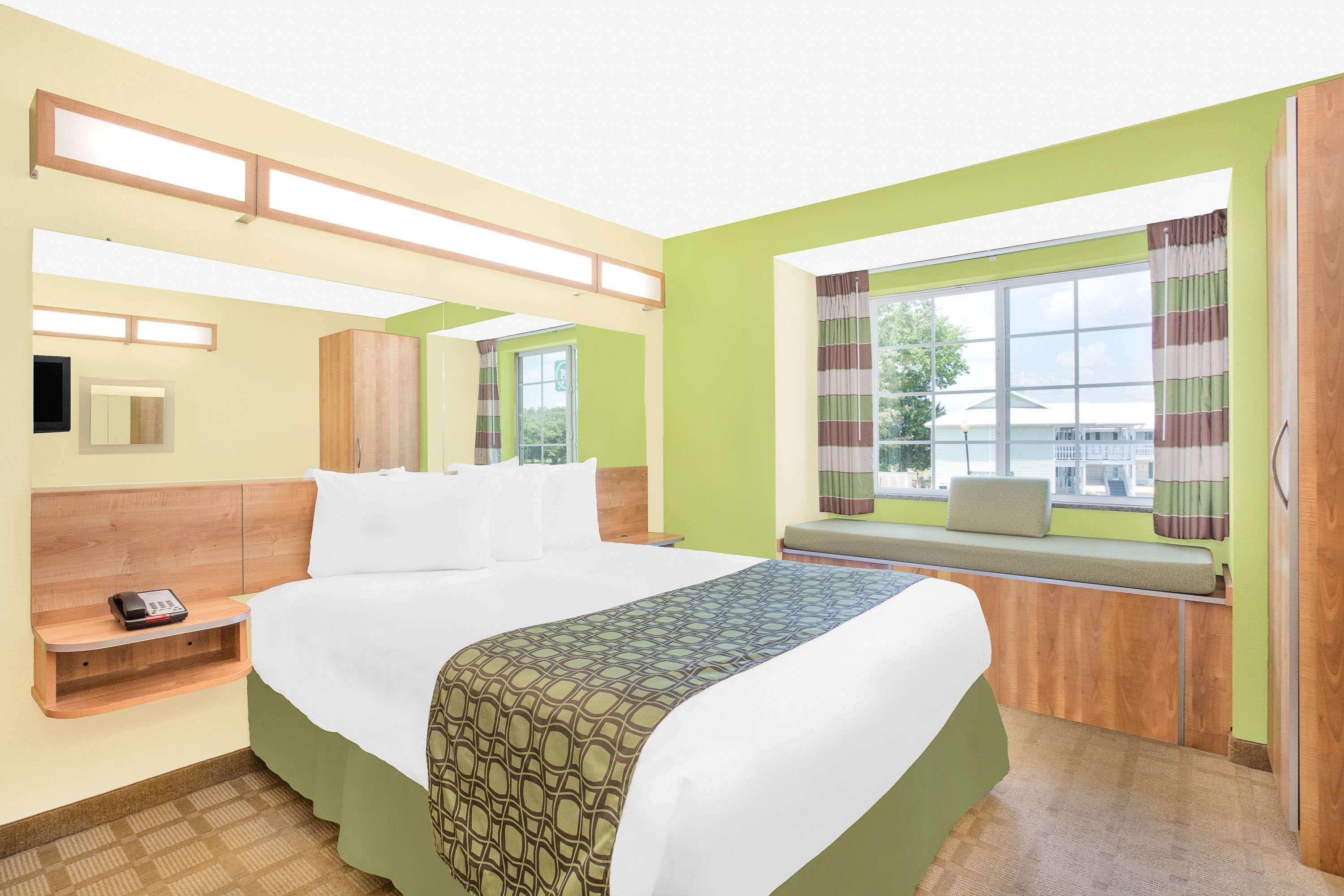 Microtel Inn & Suites By Wyndham Tuscumbia/Muscle Shoals Εξωτερικό φωτογραφία