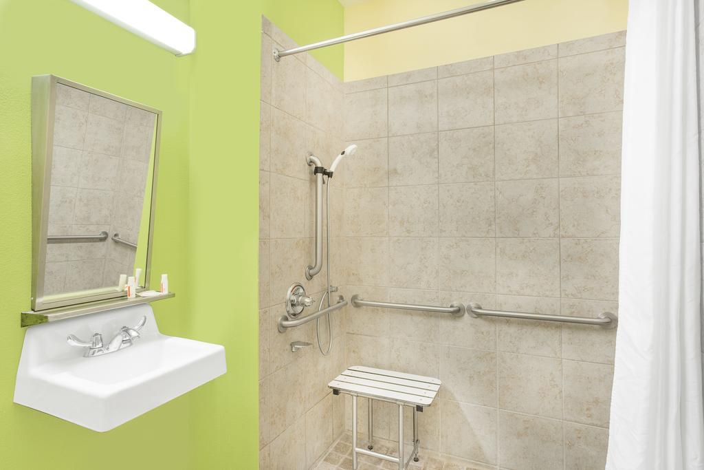 Microtel Inn & Suites By Wyndham Tuscumbia/Muscle Shoals Εξωτερικό φωτογραφία